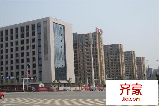 鑫遠尚璽側(cè)面全景（2015.4.2）