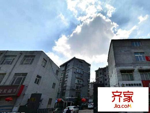 龍泉小區(qū)外景圖 