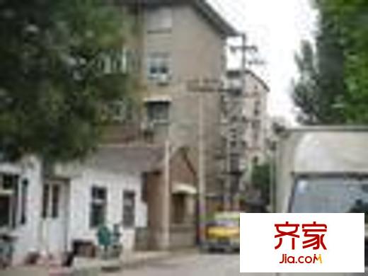 交校路路橋集團(tuán)宿舍外景圖