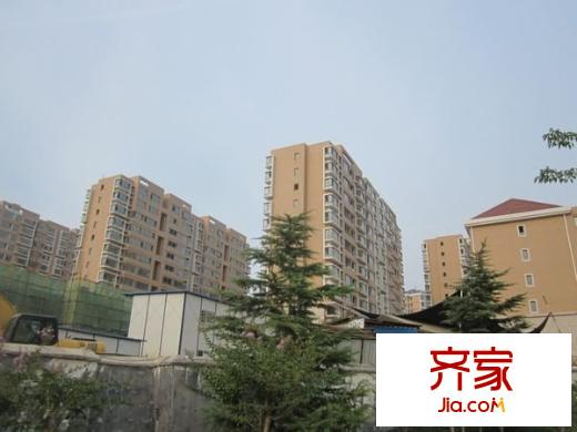 東山小區(qū)外景圖 