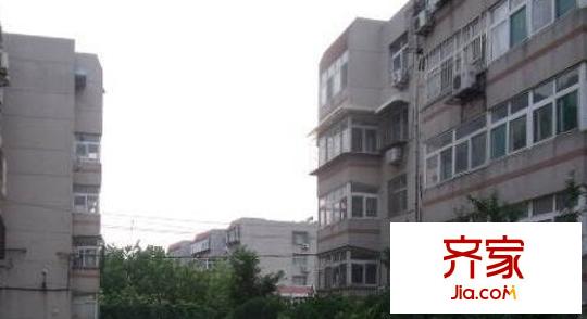 環(huán)山集團(tuán)公司宿舍外景圖
