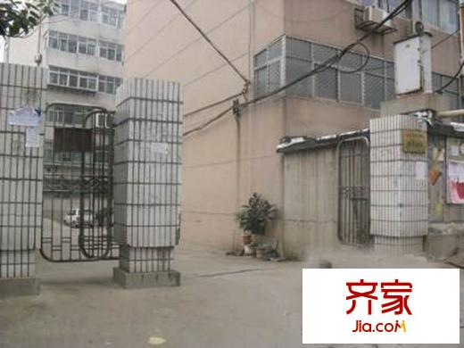 工業(yè)南路公安局宿舍外景圖濟南  