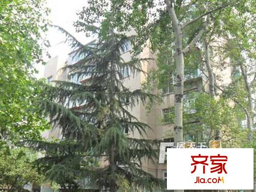 警察學院內(nèi)宿舍外景圖