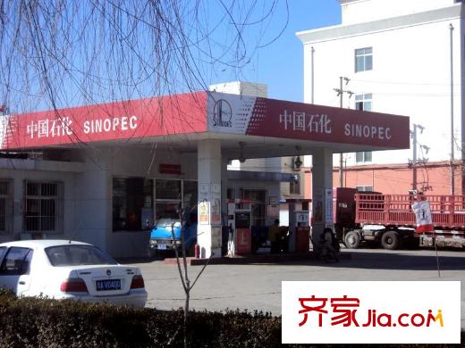 聯(lián)發(fā)公寓配套圖向東約300米加油站