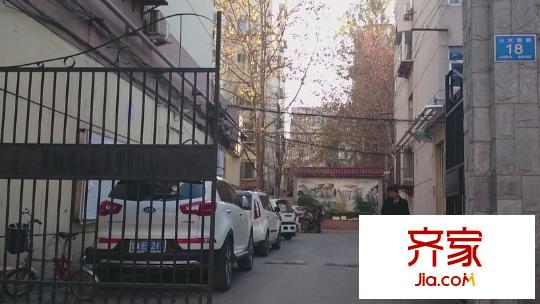 大學南苑外景圖 