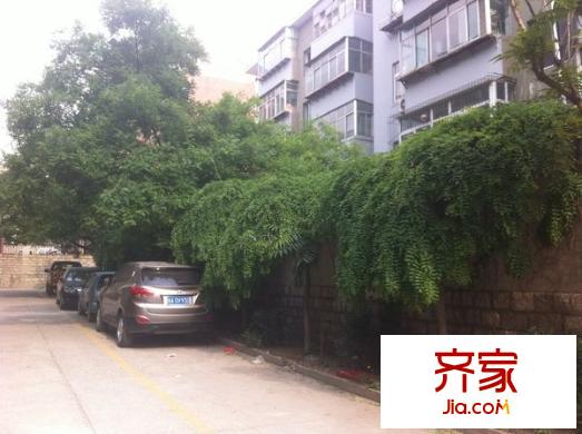 英雄山路區(qū)委宿舍外景圖 