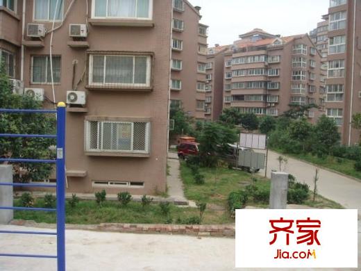 南華園小區(qū)外景圖