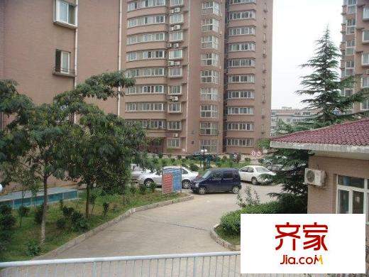 南華園小區(qū)外景圖
