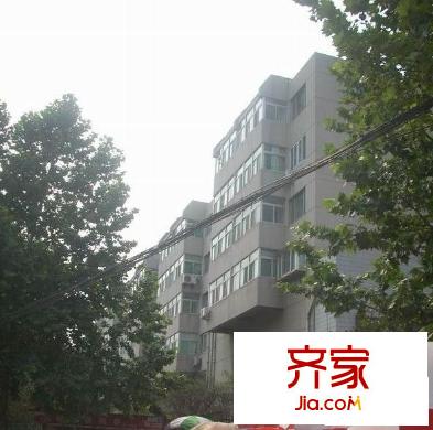 經(jīng)六路槐蔭段宿舍外景圖