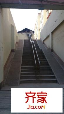 大學南苑外景圖 