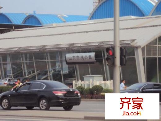 公交公司宿舍外景圖