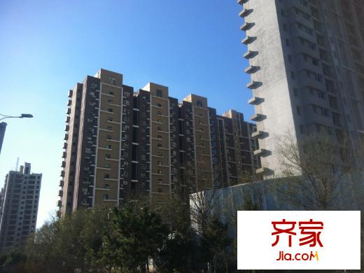 火炬東第外景圖施工進(jìn)度圖（2013-12-09）