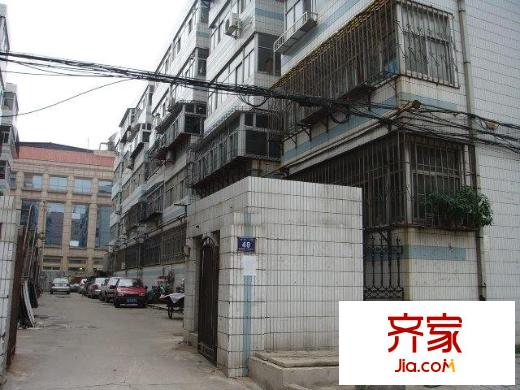 經(jīng)七路單位宿舍