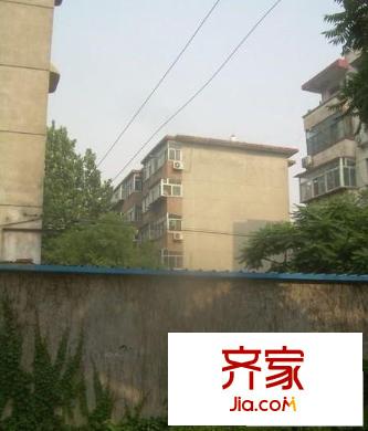 山大北路單位宿舍外景圖