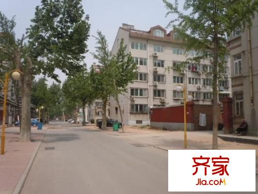 吉爾北苑外景圖 