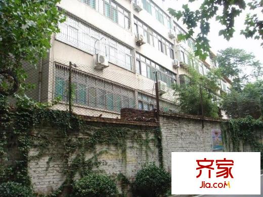 舜耕路單位宿舍外景圖