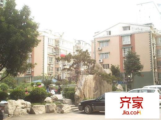 新龍家園外景圖