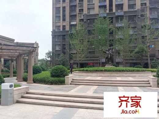 綠地新里盧浮公館外景圖小區(qū)綠化實(shí)景圖（2014-4-23）