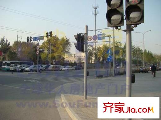 凱旋新城配套圖濟微路和南辛莊街交匯口