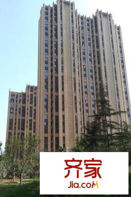 魯邦?奧林逸城樓體（2015-06-02）