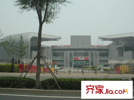 魯邦?奧林逸城奧體中心