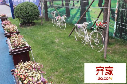 恒大翡翠華庭售樓處（2015-9-11）