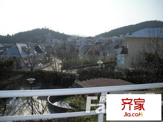 美里湖生態(tài)別墅外景圖 