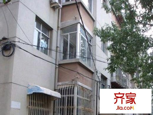 舜耕中學(xué)單位宿舍外景圖 