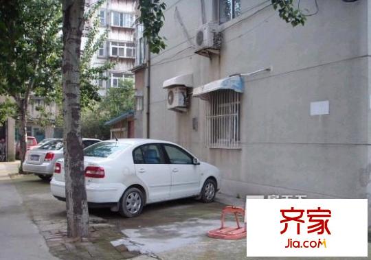 舜耕中學(xué)單位宿舍