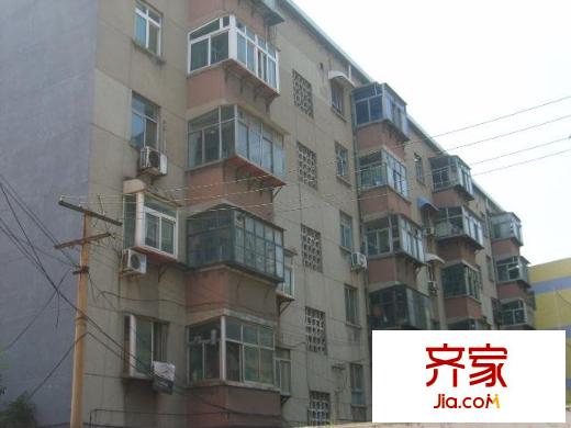 山大二院對(duì)面宿舍外景圖
