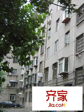 山大四宿舍外景圖 