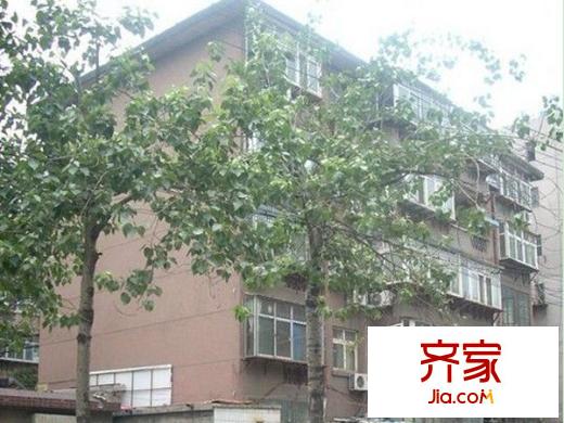 少年路鐵路局宿舍外景圖 