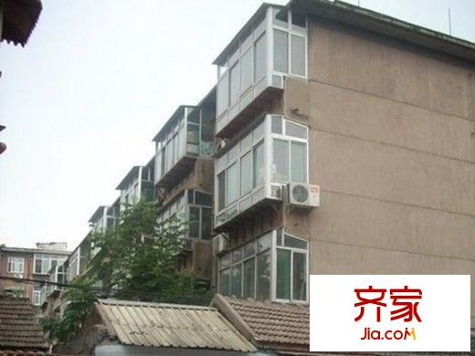 少年路鐵路局宿舍外景圖 