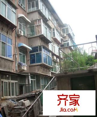 少年路鐵路局宿舍外景圖鐵路局宿舍 
