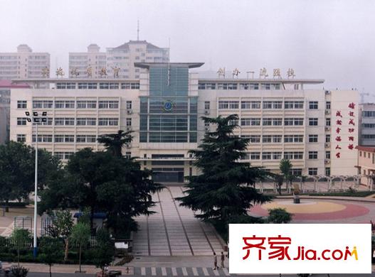 建設(shè)路52號院配套圖 周邊 中學