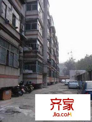 建設(shè)路52號(hào)院外景圖 