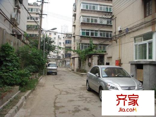 天橋區(qū)建委宿舍外景圖