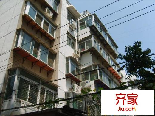 道德街宿舍外景圖