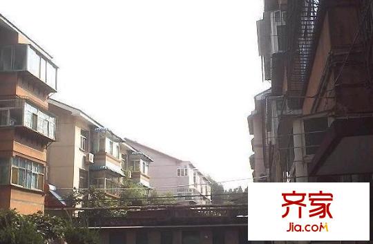 燃料集團(tuán)宿舍外景圖