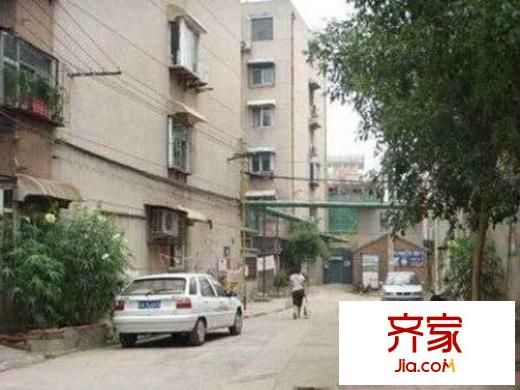 道德街宿舍外景圖 