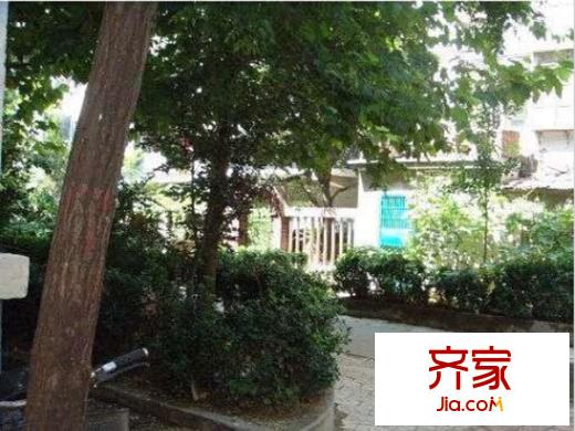 化工廠宿舍外景圖 