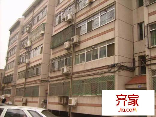 天橋區(qū)房管局宿舍外景圖 