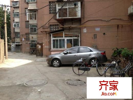 經(jīng)五緯七單位宿舍外景圖 