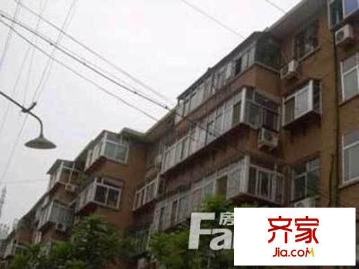 英雄山路140號院外景圖 
