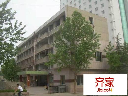 黨校宿舍外景圖 