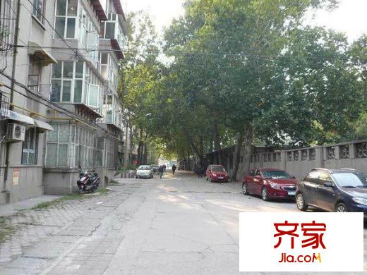 濟(jì)濼路單位宿舍