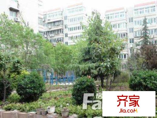 龍馨苑小區(qū)外景圖 
