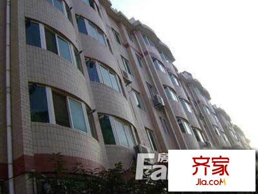 龍馨苑小區(qū)外景圖 