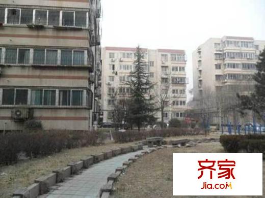龍馨苑