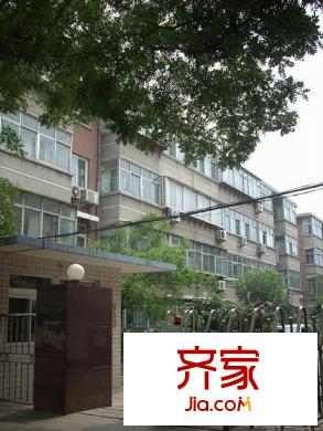 省體育宿舍外景圖 